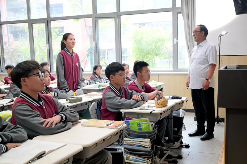 八大理由，让你选择青岛即墨培文高级中学！