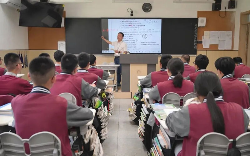 “导师天团”赋能，硬件资源保障——青岛即墨培文高级中学教育优势大揭秘！